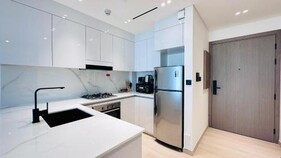 스탠다드 1베드룸 아파트먼트 빙하티 에메랄드 JVC