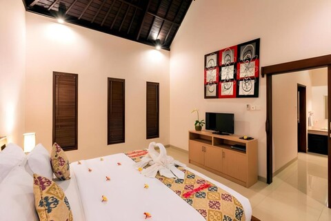 쿠발 빌라 앤 리빙 스미냑