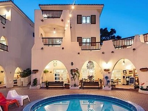 Romantica Dog Resort