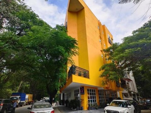 Astra Hotels & Suites - Koramangala