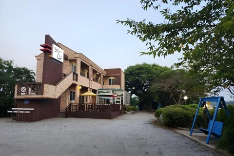 안면도 노을쉼터펜션