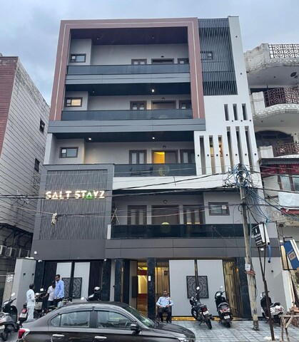 Saltstayz Select - Pitampura