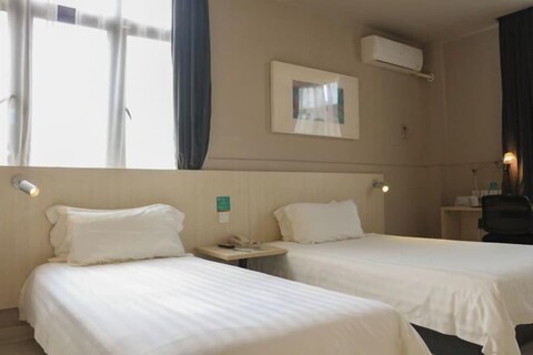 Jinjiang inn (Shanghai Chedun Film Shooting Base)