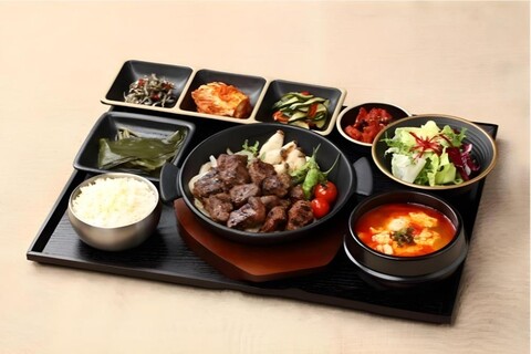 그레이스 호텔 앤 레지던스