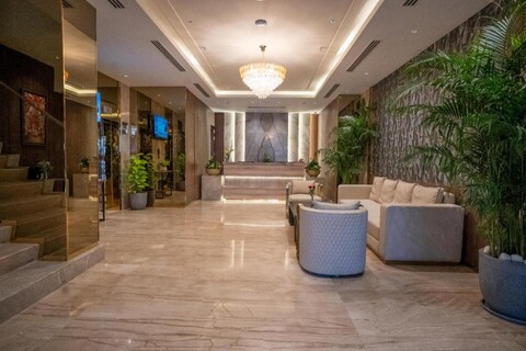 ASTER GRAND BY ZENQ SAKET 