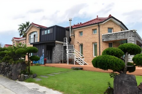 제주 8번지 독채 펜션