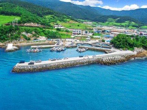 Yeosu Carpe DM Pension