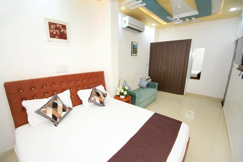 Hotel Subcity