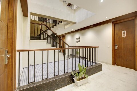 FlxHo Quad - Luxury Studio Apart Hotel DLF Cyber City