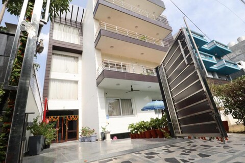 Ahuja Residency City Centre