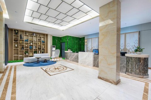 Parkgeun Hotel (Shenzhen Railway Station Luohu Control Point)