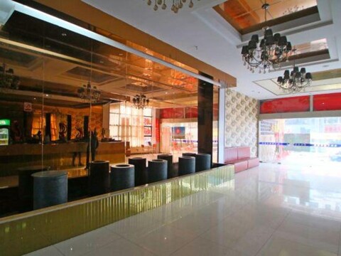 Super 8 Hotel (Shanghai Xinfeng Road Touqiao)