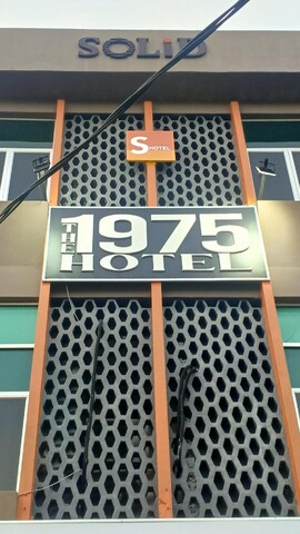 THE 1975  HOTEL EMPIRE