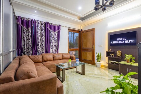 Hotel Ashiyana Elite