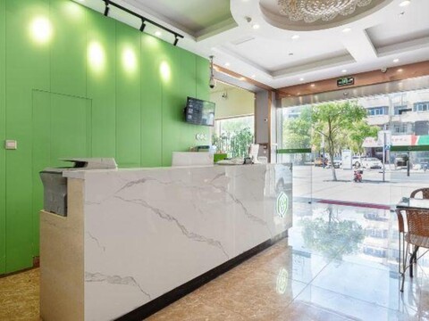 Preferred Hotel (Shanghai Sheshan)