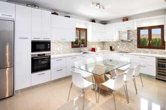 Santorinn Suites Fira