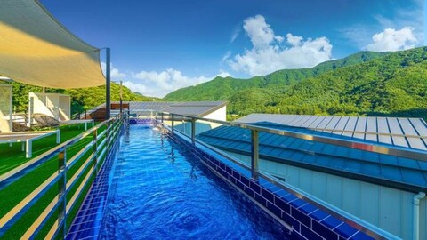 iCastle Kids Pool Villa