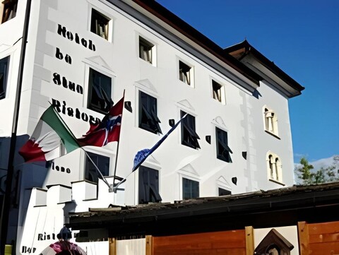 Historic Hotel Ristorante La Stua