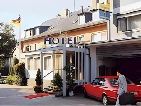 Hotel Cockpit
