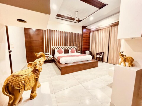 South Inn - Green Park South Delhi 