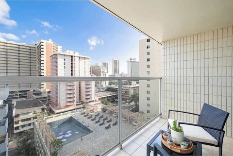 @ 마르베야 레인 시크 시사이드 스튜디오, 풀 뷰 있음