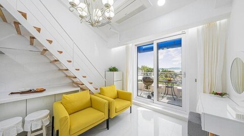 Seohaechon Sea Travel Pension