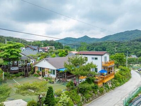 Pine Fragrance Pension