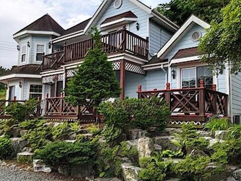 Nongso Mongdol Pension