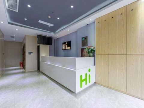 Youhai Hotel(Shanghai Jiading Huangdu Xinhuang Road)