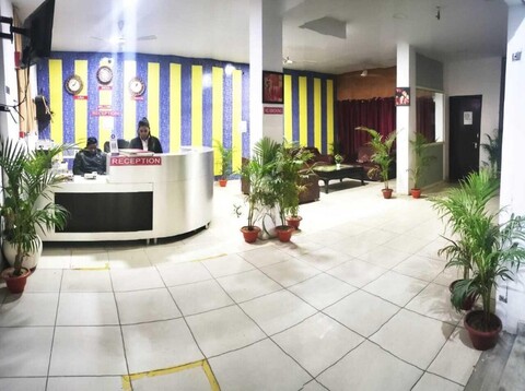 Hotel Ashoka Palace Near IGI Airport, New Delhi