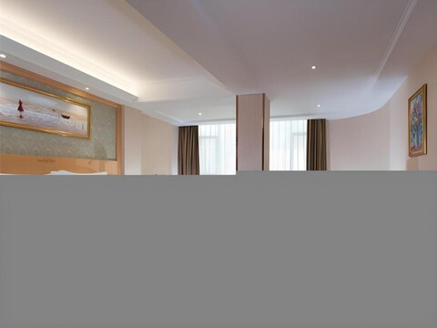 비엔나 호텔 선전 인터내셔널 익스비션 센터 푸융 바오안 애비뉴