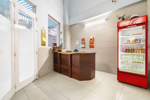 컬렉션 O 하이 탄 바, 빈 탄