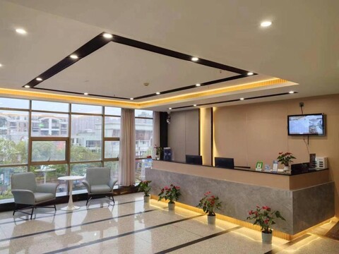 Rest Hotel (Shanghai Jinshan Bailian Shopping Center)