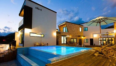 Seo Seo House Pool Villa