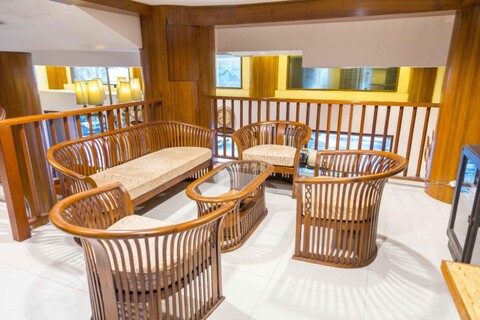 유파르 호텔 실롬