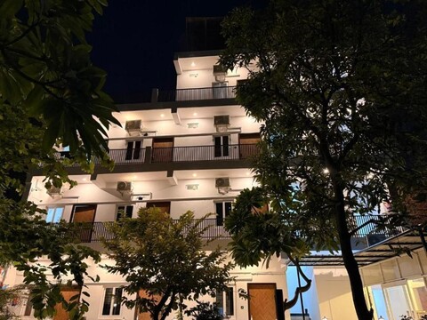 Flying Dutchman Hostel