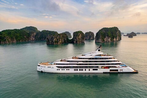 그랜드 파이오니어스 하롱 베이 크루즈 2