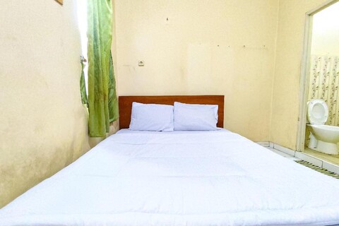Homestay Cemara Bekasi Mitra RedDoorz