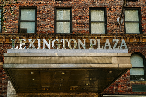 렉싱턴 플라자 호텔