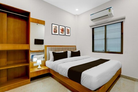 Hotel O Dashashwamedh Ghat Varanasi