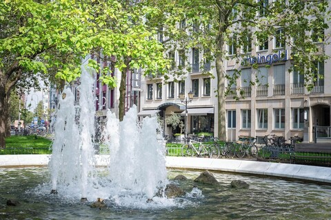 더 미드타운 호텔 바이 더 뉴요커