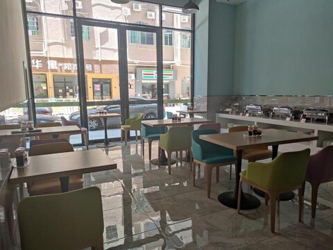 Yahao Garden Hotel (Shenzhen Songgang Metro Station)