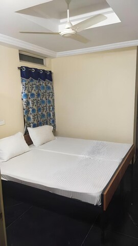 Hotel O White Carnations Hotels