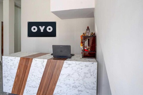 Super Hotel O Bollywood