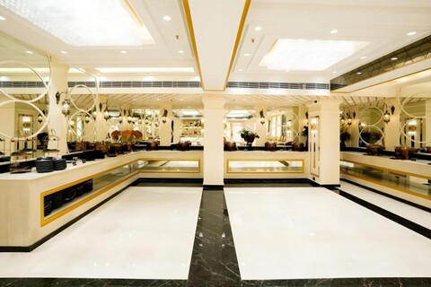 Hotel TOS Residency Jublee Hills Near Alcazar Mall