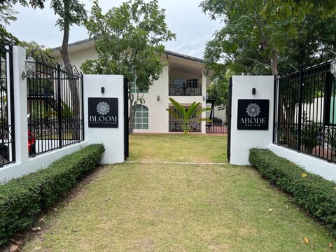 어보드 부티크 리조트 - 후아힌