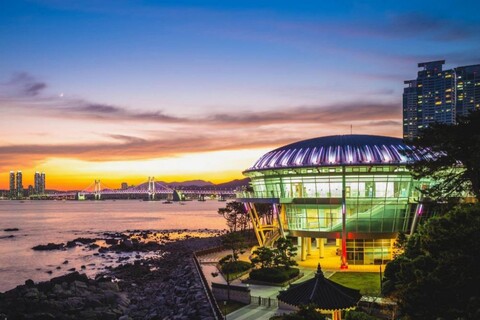 부산 광안리 스테이히어