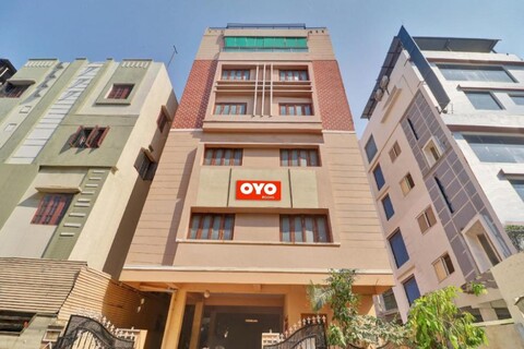 Hotel O R Square