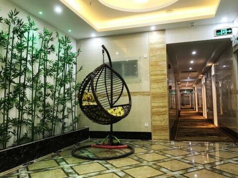 Mengzhilian Theme Hotel (Zhuhai Gongbei Port)
