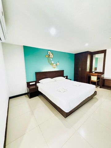 더 하우스 파통